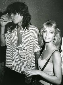 Heather Locklear , Tommy Lee 1987 LA.jpg